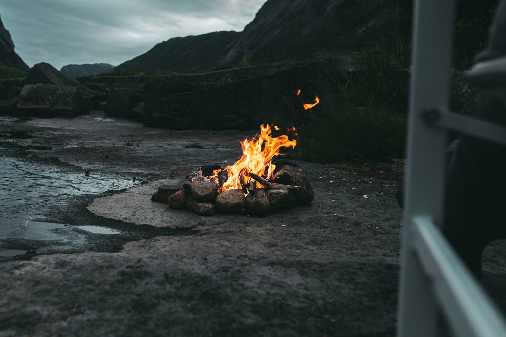 170+ Fire Instagram Captions to Spark Your Feed
